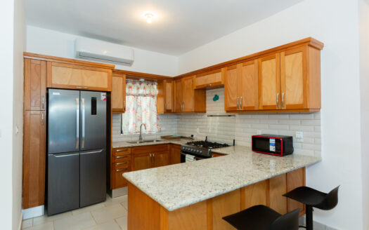 Acogedora Villa, Lista para entrega inmediata.