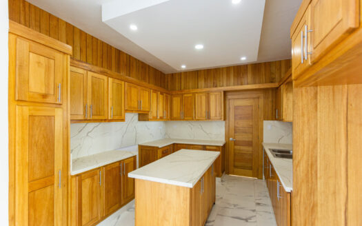 Casa en venta en Torre Alta, Puerto Plata.