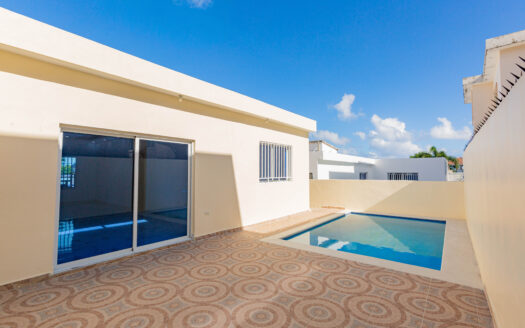 Casa en venta en Torre Alta, Puerto Plata.