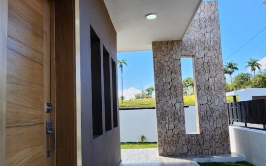 Casa – 3 Dormitorios