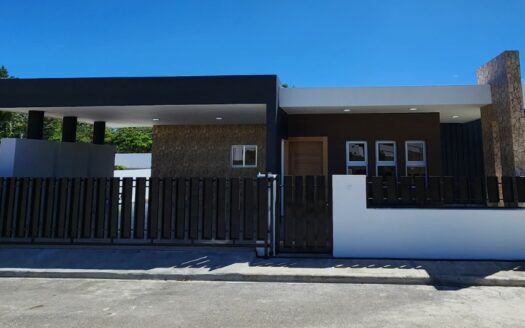 Casa – 3 Dormitorios